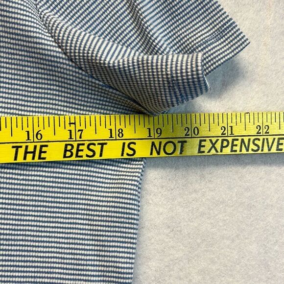 Set of 2 LIZ CLAIBORNE Liz Sport Tops Women's Medium Blue Linen Short Sleeve - Picture 6 of 15
